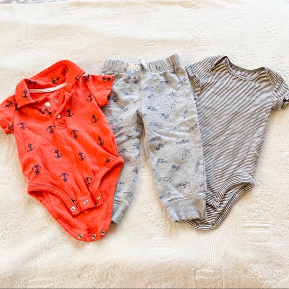 Carter's Other - ⭐️5/$25 Carter's Onesies & Pants Little Boy Bundle